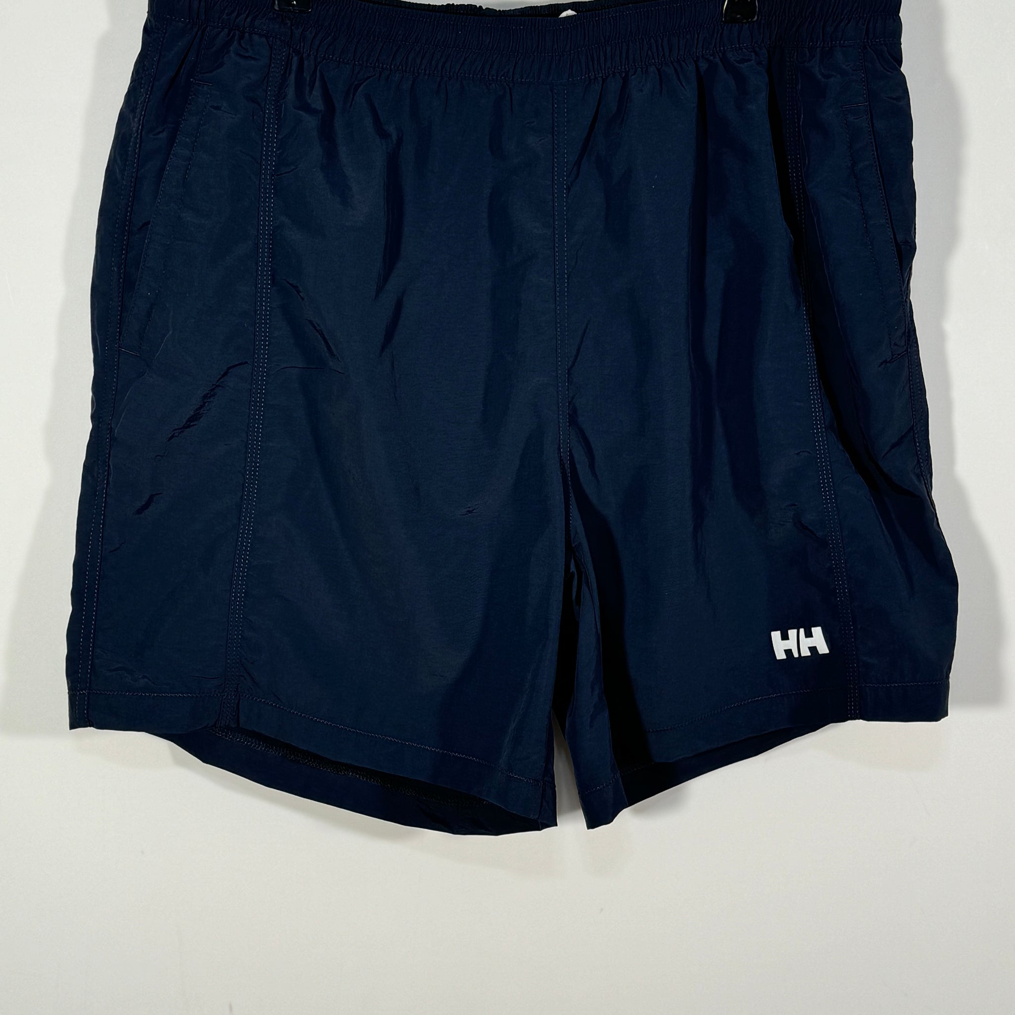 Pantaloni scurti /short Helly Hansen marimea 2XL de barbat