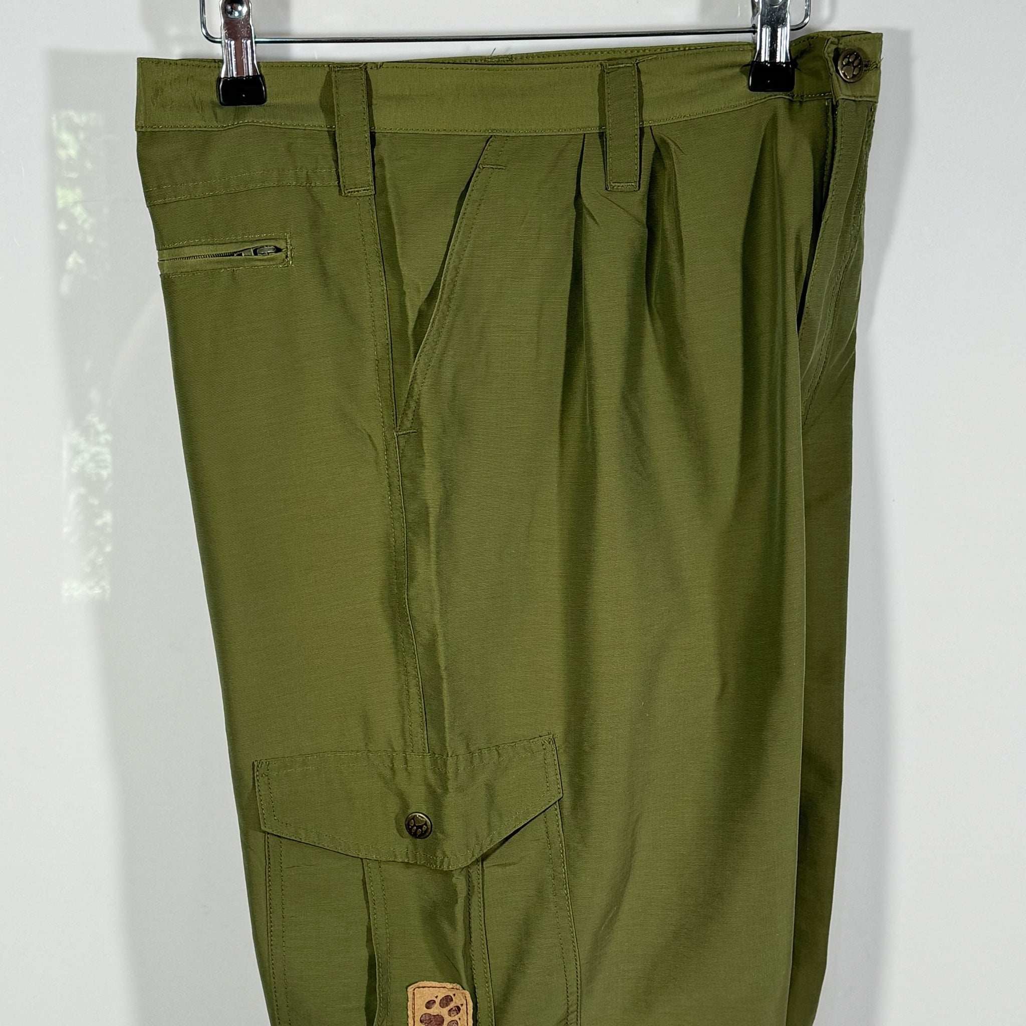 Pantaloni scurti Jack Wolfskin marimea 52 de barbat