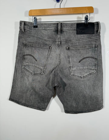 Pantaloni scurți G-Star Raw marimea 33 bărbat