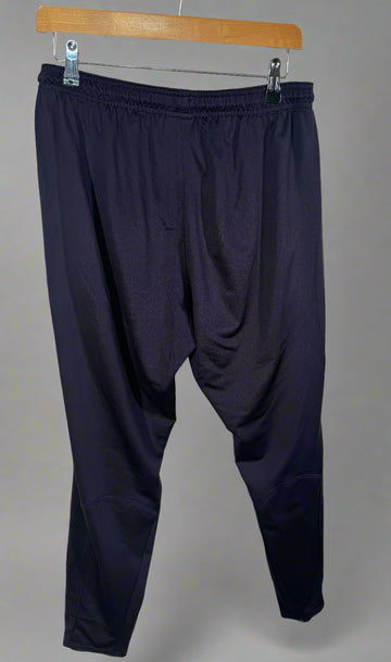 Pantaloni de trening FC Barcelona marimea M barbat