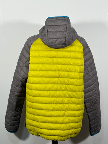 Geacă Jack Wolfskin 90% puf 10% pană + fibre la partea cu mânecile mărimea 2XL bărbat