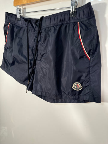 Pantaloni scurți de baie Moncler mărimea XL bărbat