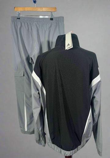 Trening Adidas marimea L fit XL barbat