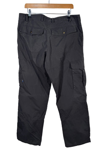 Pantaloni Fjallraven G1000 marimea 52 barbat