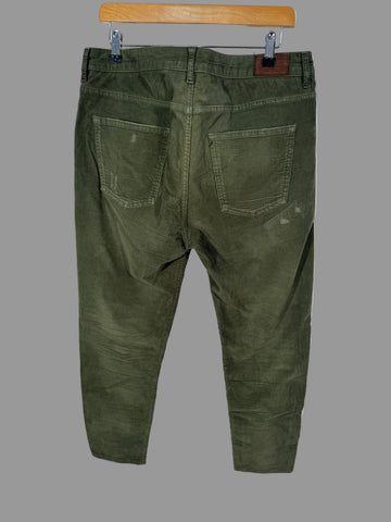 Pantaloni Zara elastici marimea 34 barbat