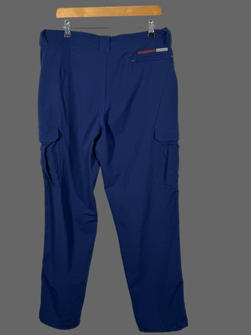 Pantaloni Mammut marimea 52 L barbat