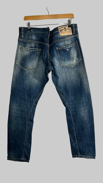 Blugi Dsquared2 marimea 50 barbat