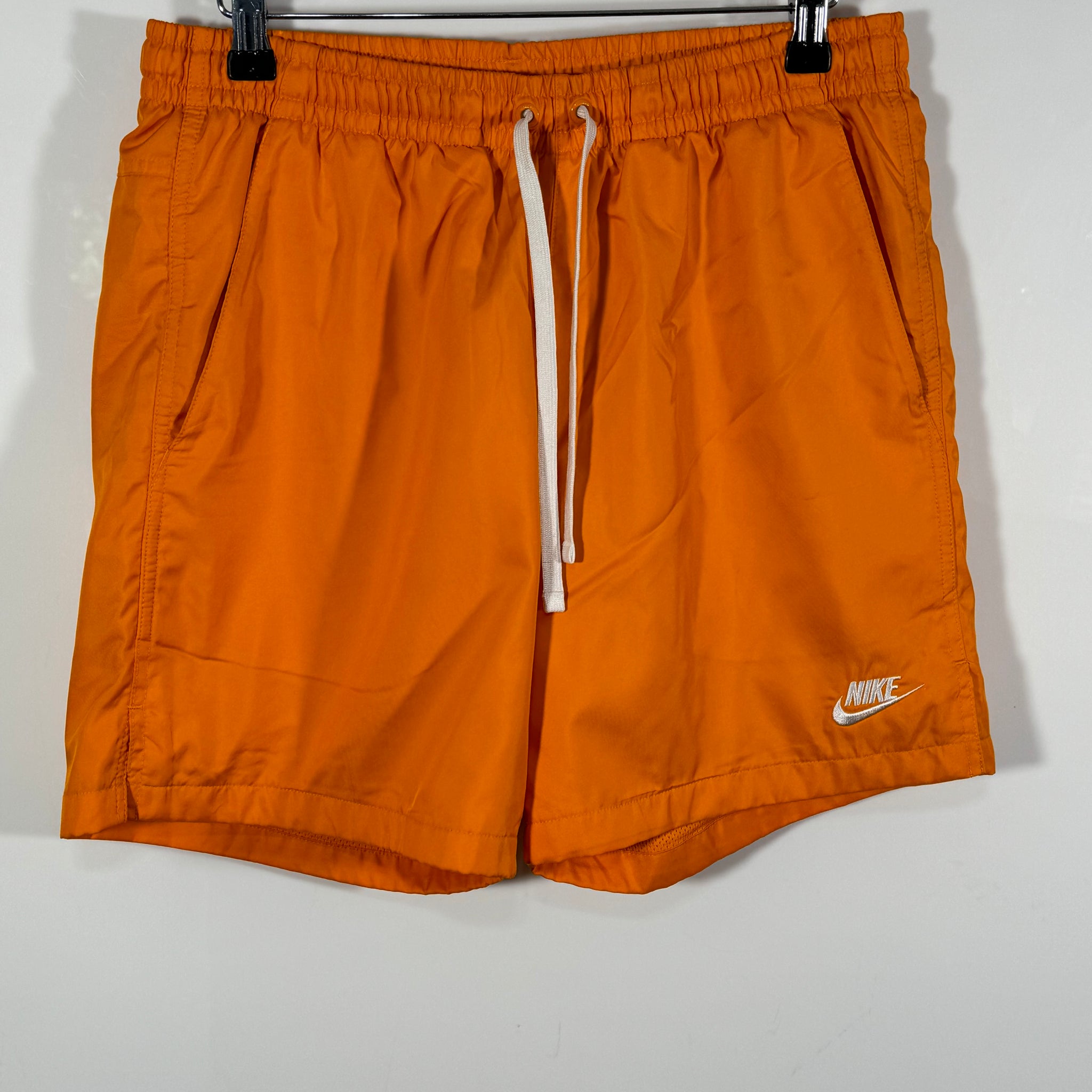 Pantaloni scurti/ short Nike marimea S/P