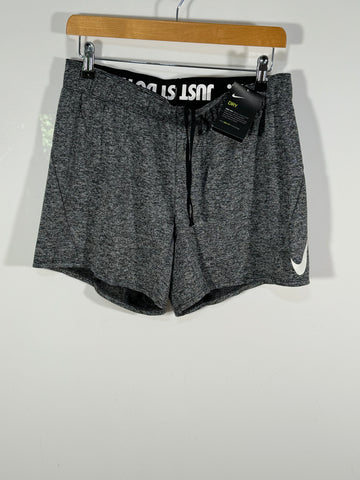 Pantaloni scurți Nike Just do it mărimea S P damă