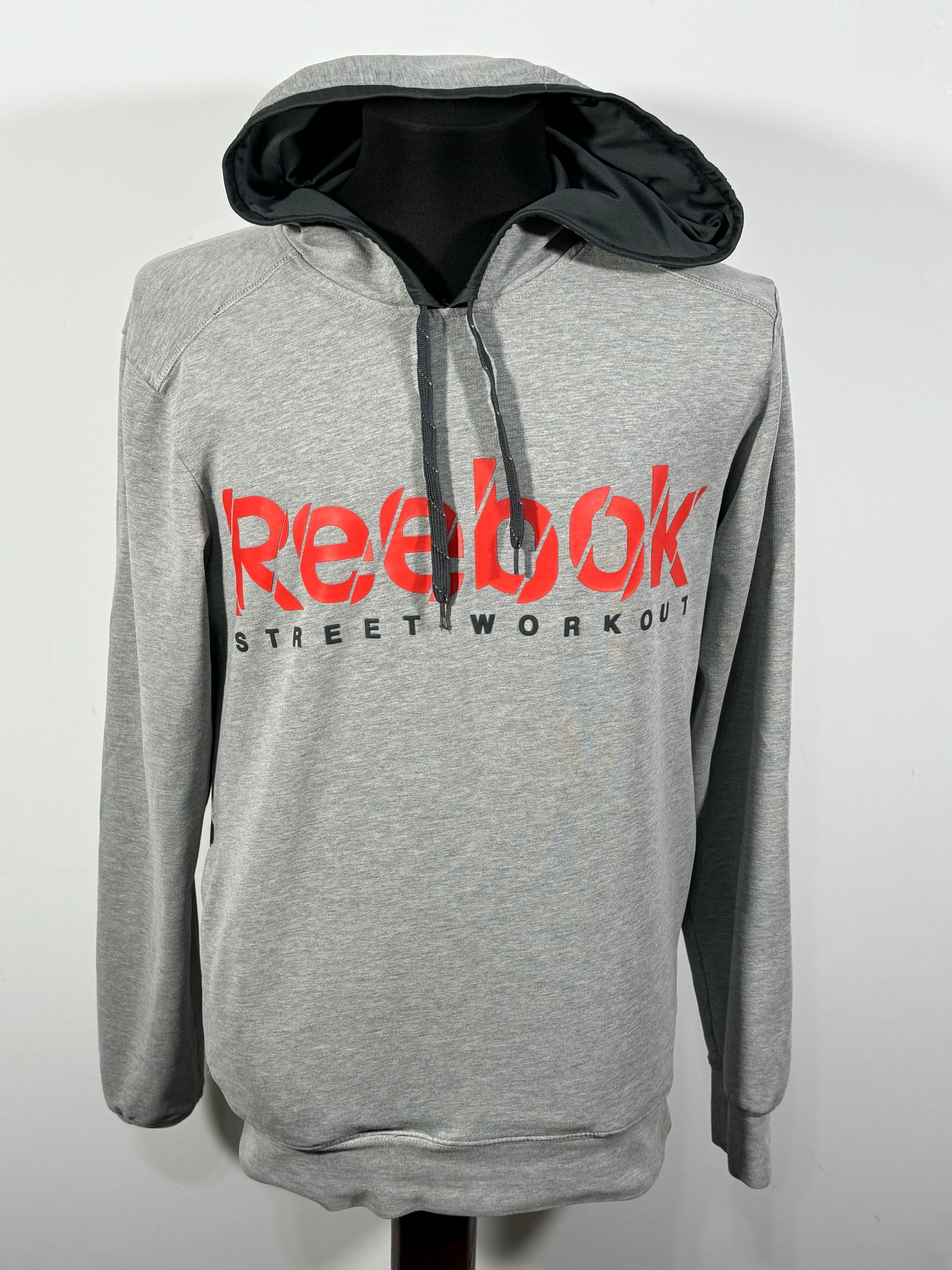 Hanorac/bluza reebok marimea S de barbat 