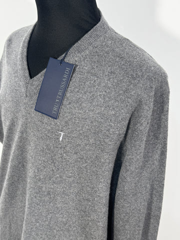Pulover Trussardi 80% Lana 15% matase și 5% casmir made in Tunisia marimea XL barbat