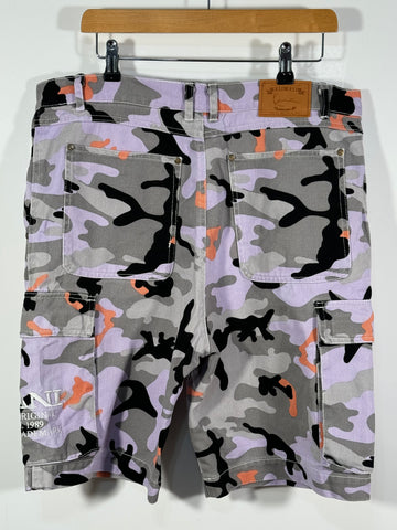 Pantaloni scurți Karl Kani camouflage marimea L bărbat