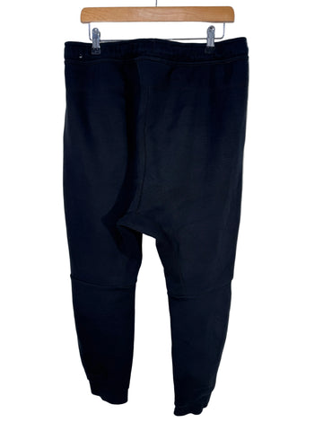 Pantaloni de trening Nike Tech marimea XL barbat