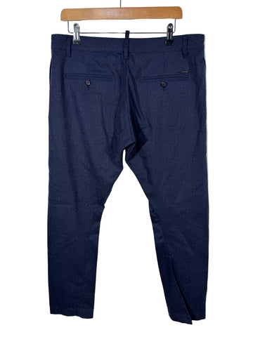 Pantaloni Dsquared2 98% lana 2% elastan marimea 50 barbat