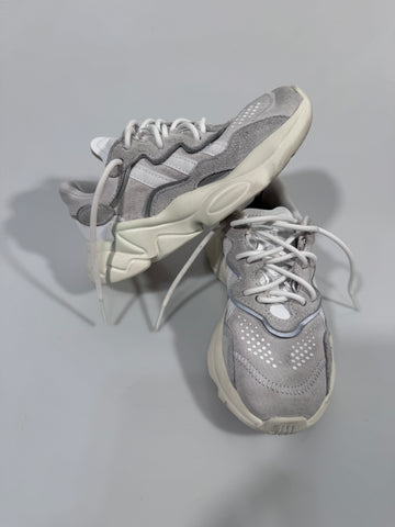 Adidasi Adidas marimea 29 copii