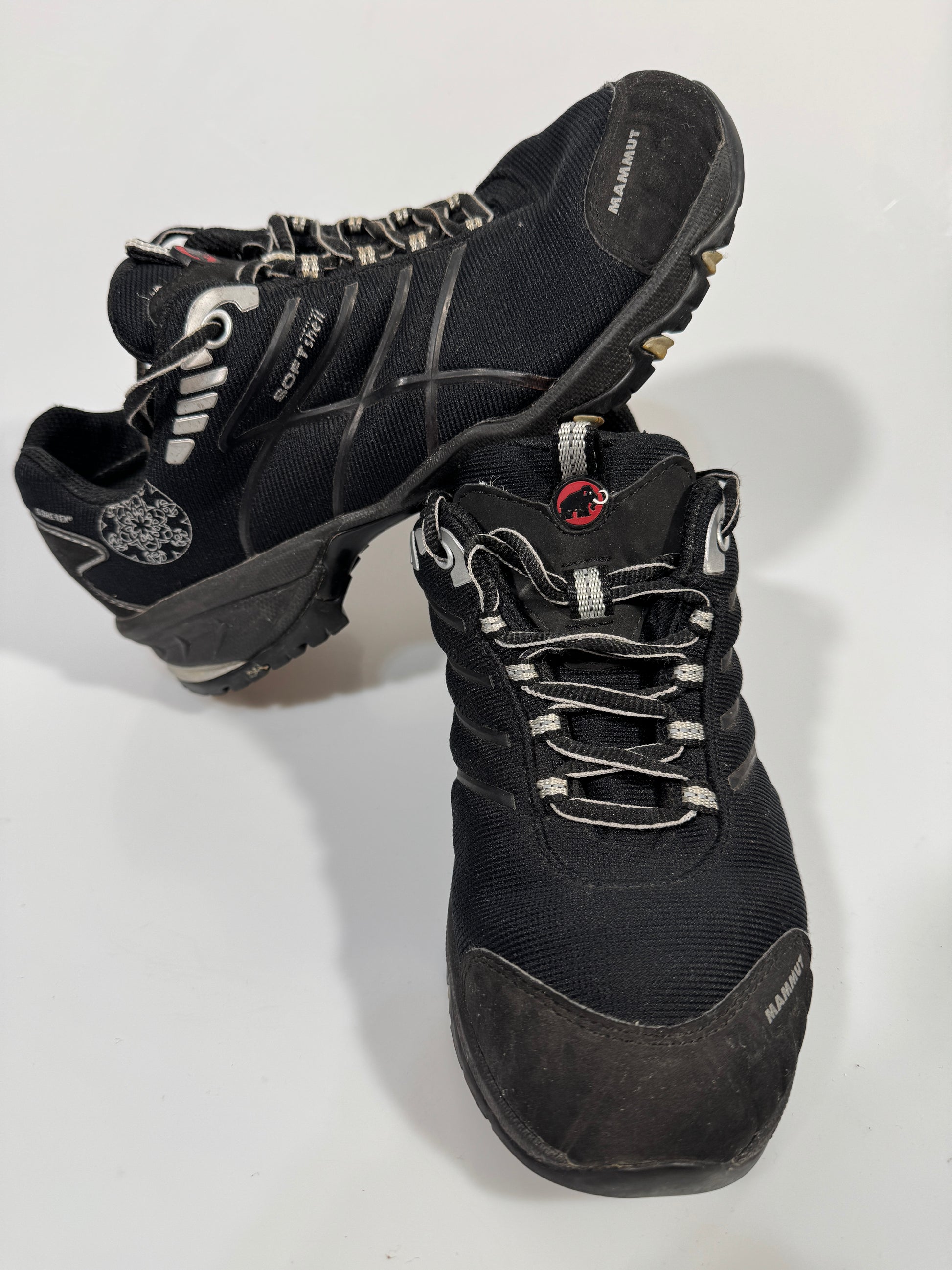 Adidasi Mammut Gore-Tex cu talpa vibram marimea 38 dama