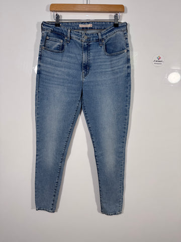 Blugi Levi’s 721 marimea W31 L30 dama