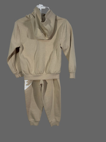 Trening Nike marimea 110-116 (5-6 ani) copii