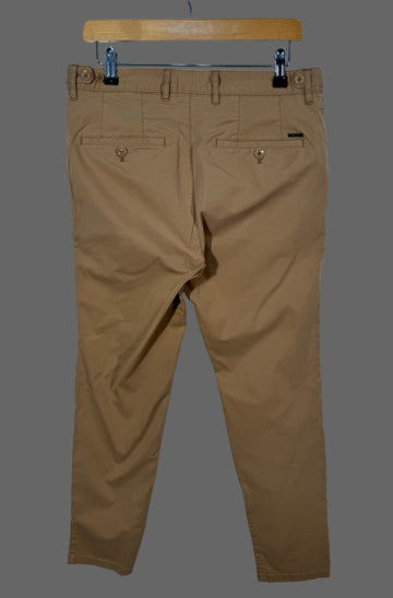 Pantaloni Hugo Boss Chino marimea 32 M barbat