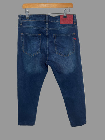 Blugi Diesel marimea W33 barbat