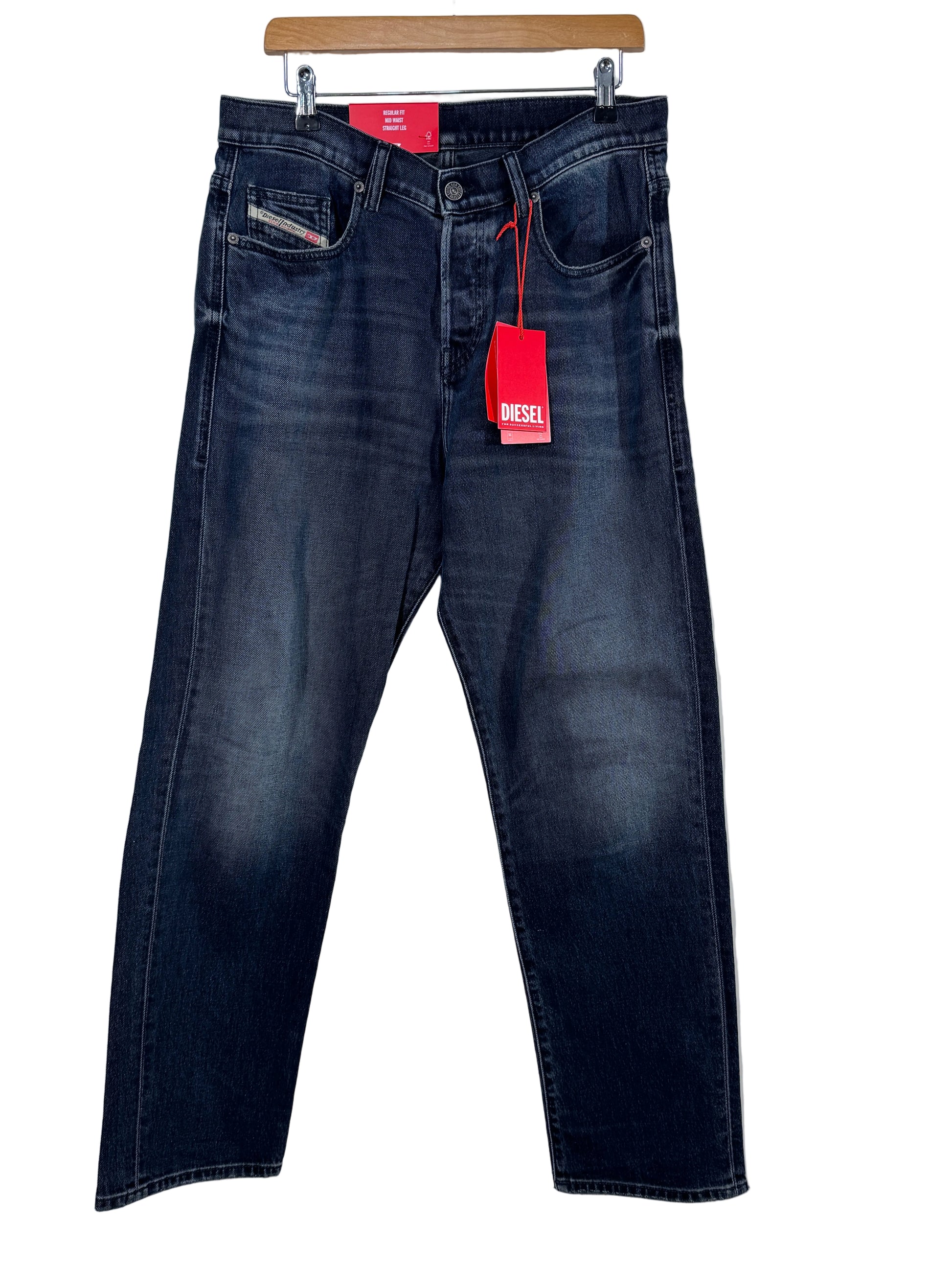 Blugi Diesel marimea W31 barbat