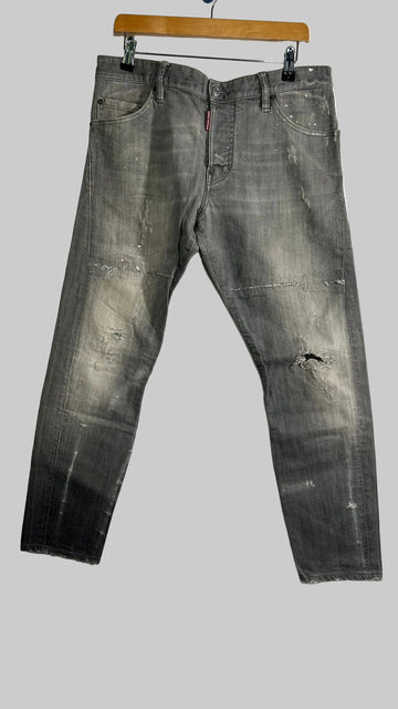 Blugi Dsquared2 marimea 50 barbat