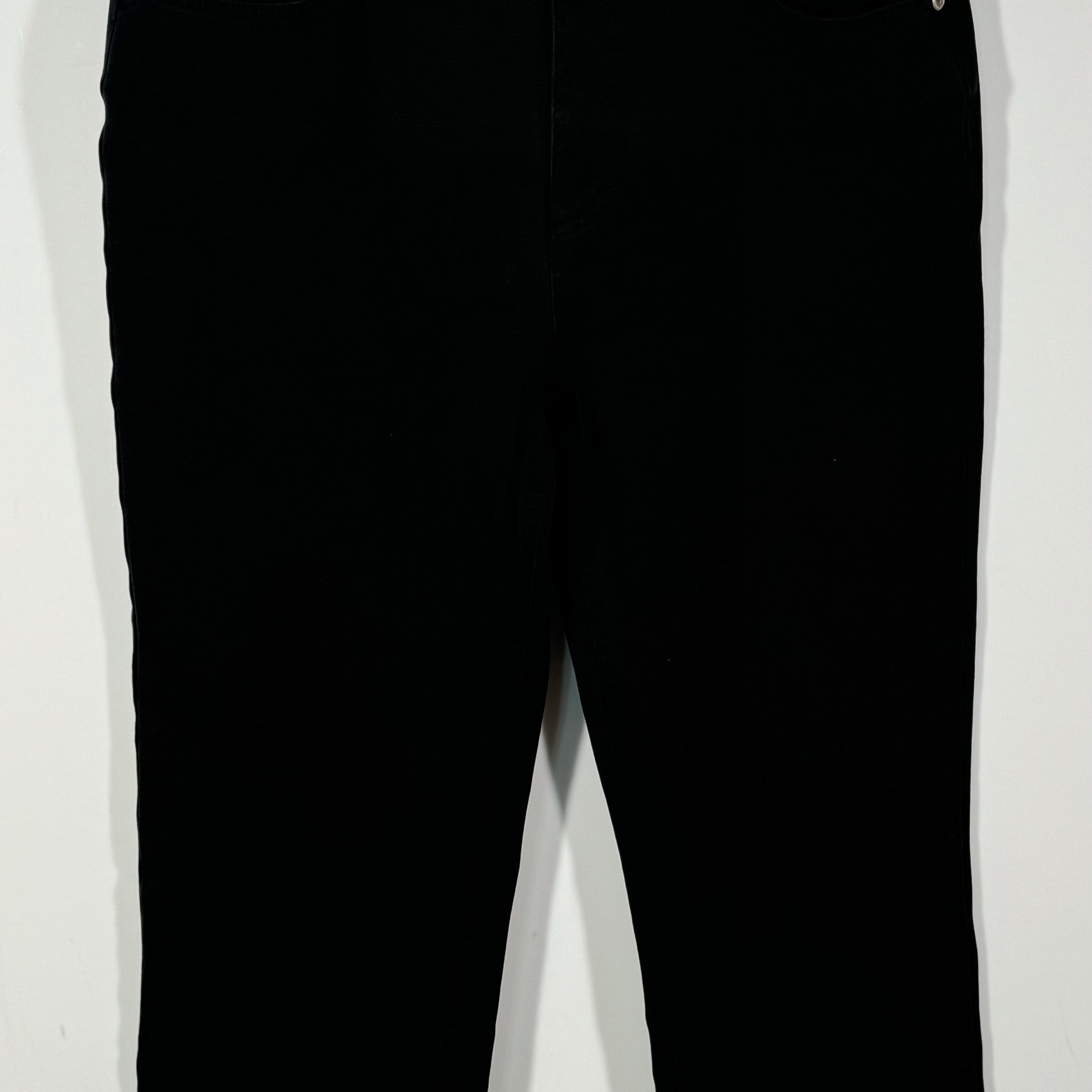 Blugi Escada elastici marimea 38 dama