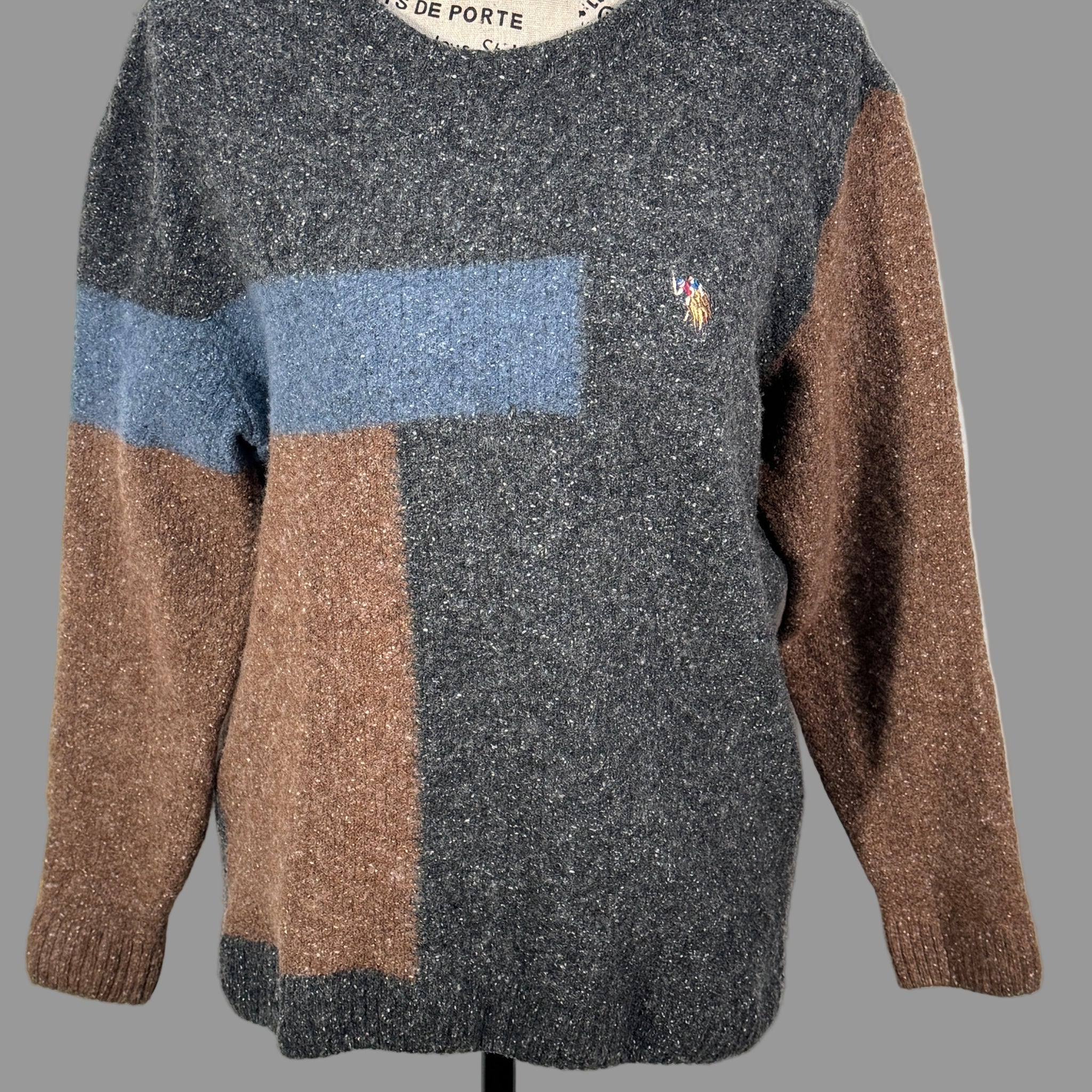 Bluza USPA 65% lana marimea M dama