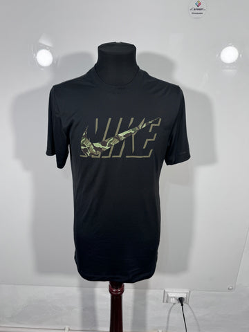 Tricou Nike Dri-Fit mărimea S/P barbat