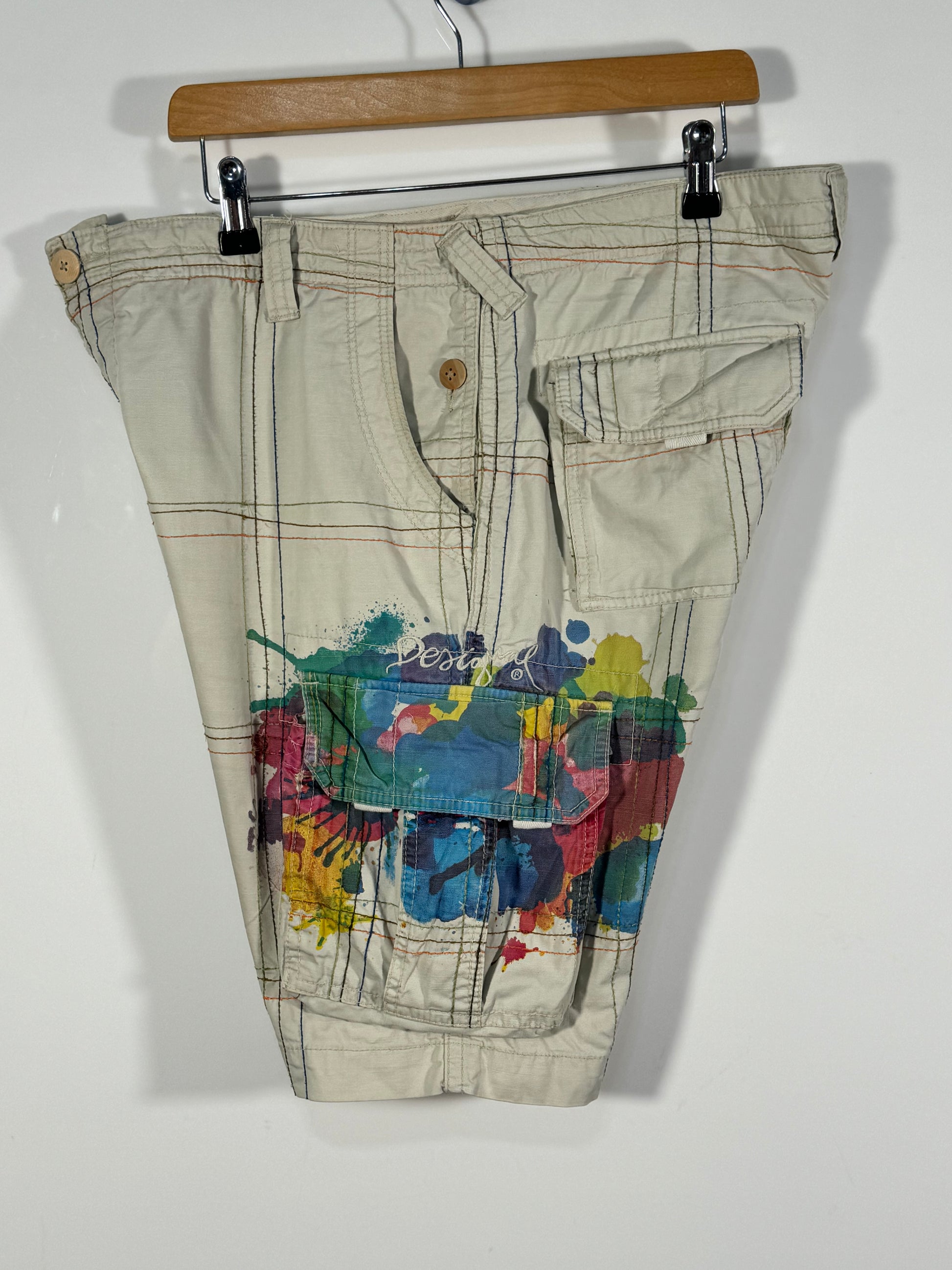 Pantaloni scurti Desigual marimea L de barbat