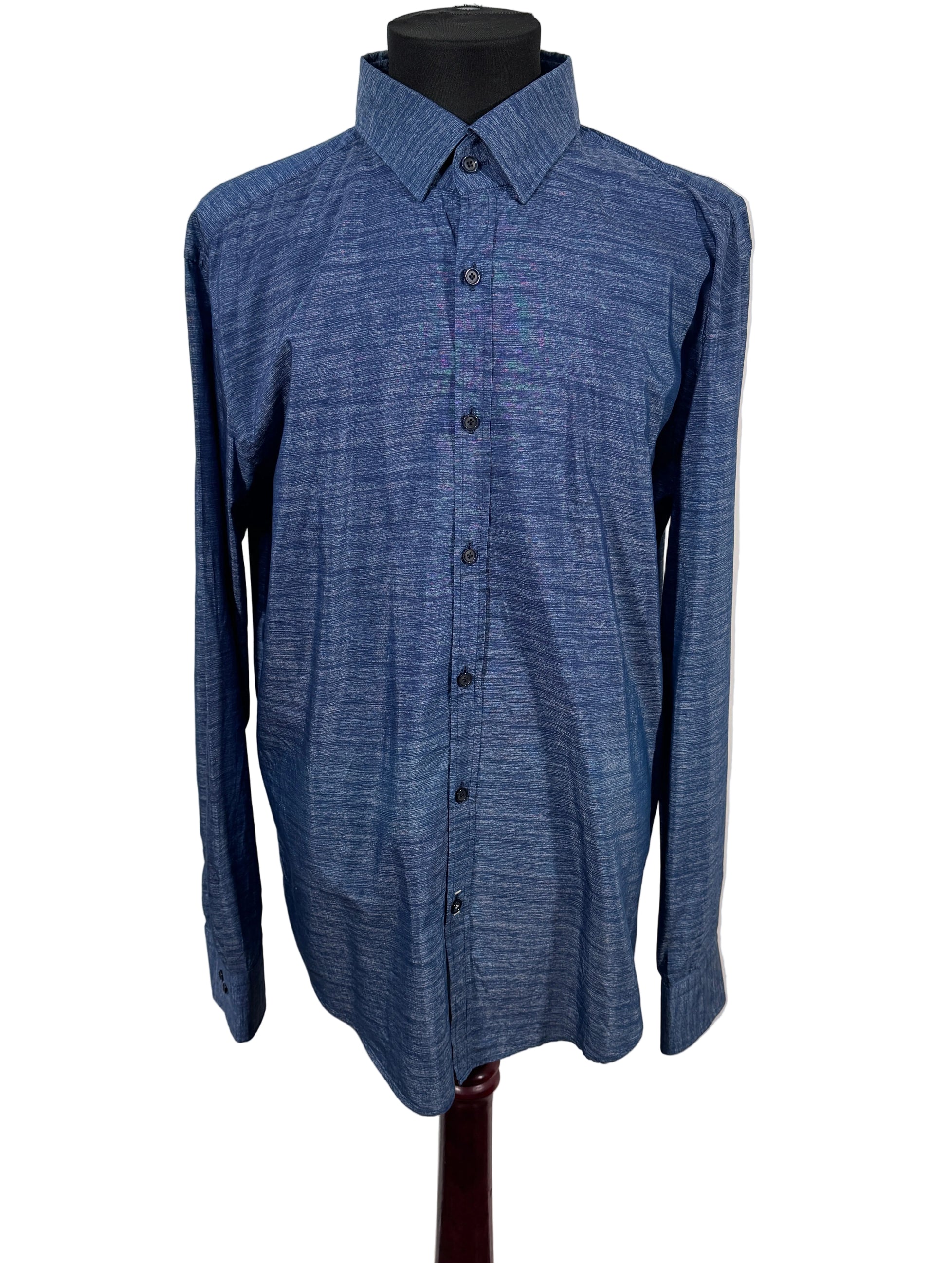 Camasa Hugo Boss Finest Italian fabric 55% bumbac 35% matase marimea XL fit L barbat