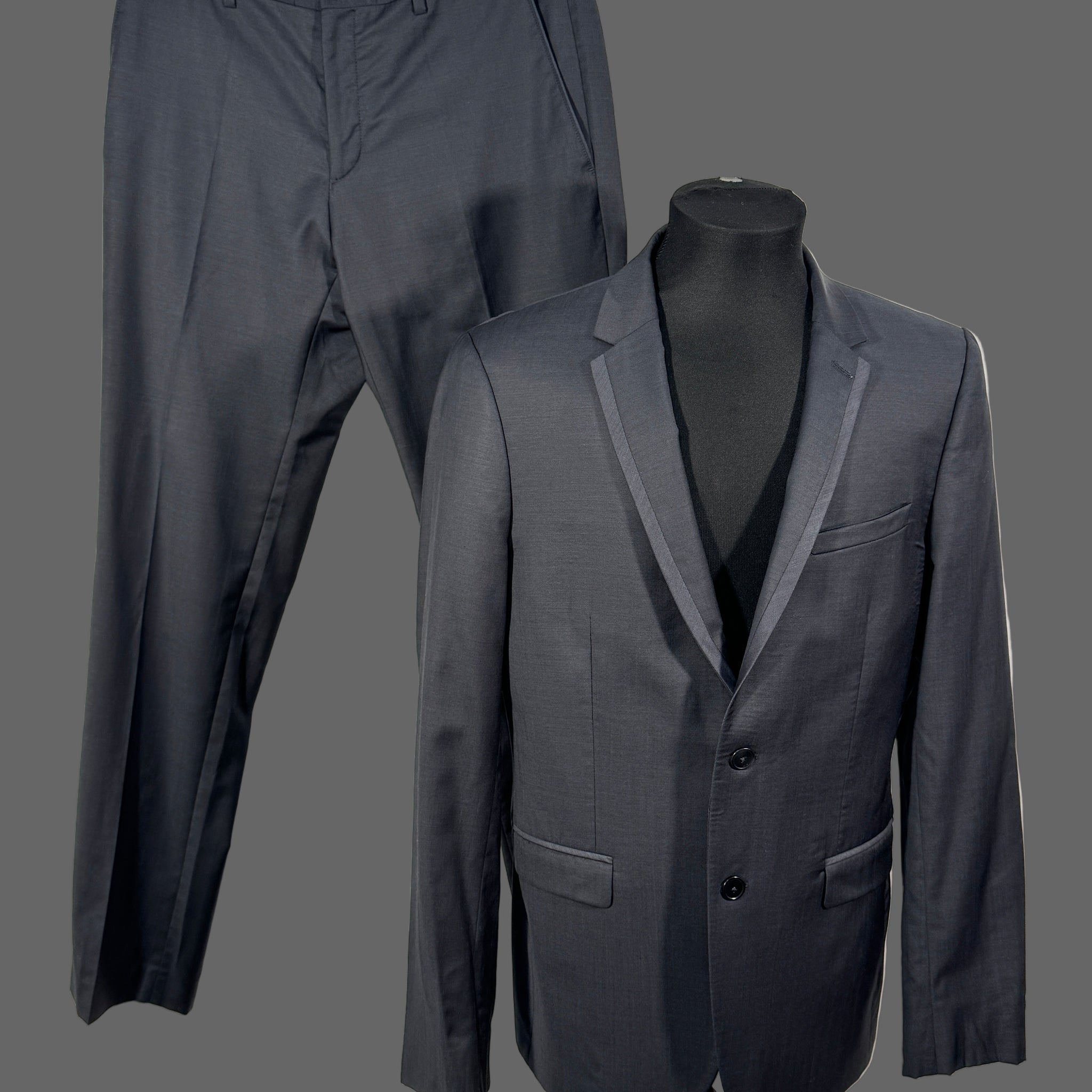 Costum Brice Easy Slim premium Quality 75% lana marimea M barbat