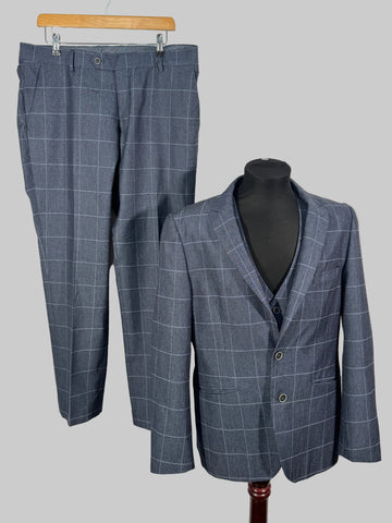 Costum Spitalfields luxury fabrics black label 30% lana marimea M barbat