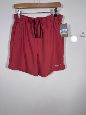 Pantaloni scurti / short Nike marimea M,2XL barbat