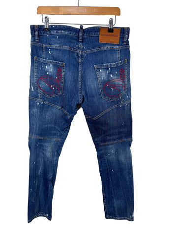 Blugi Dsquared2 marimea 50 barbat