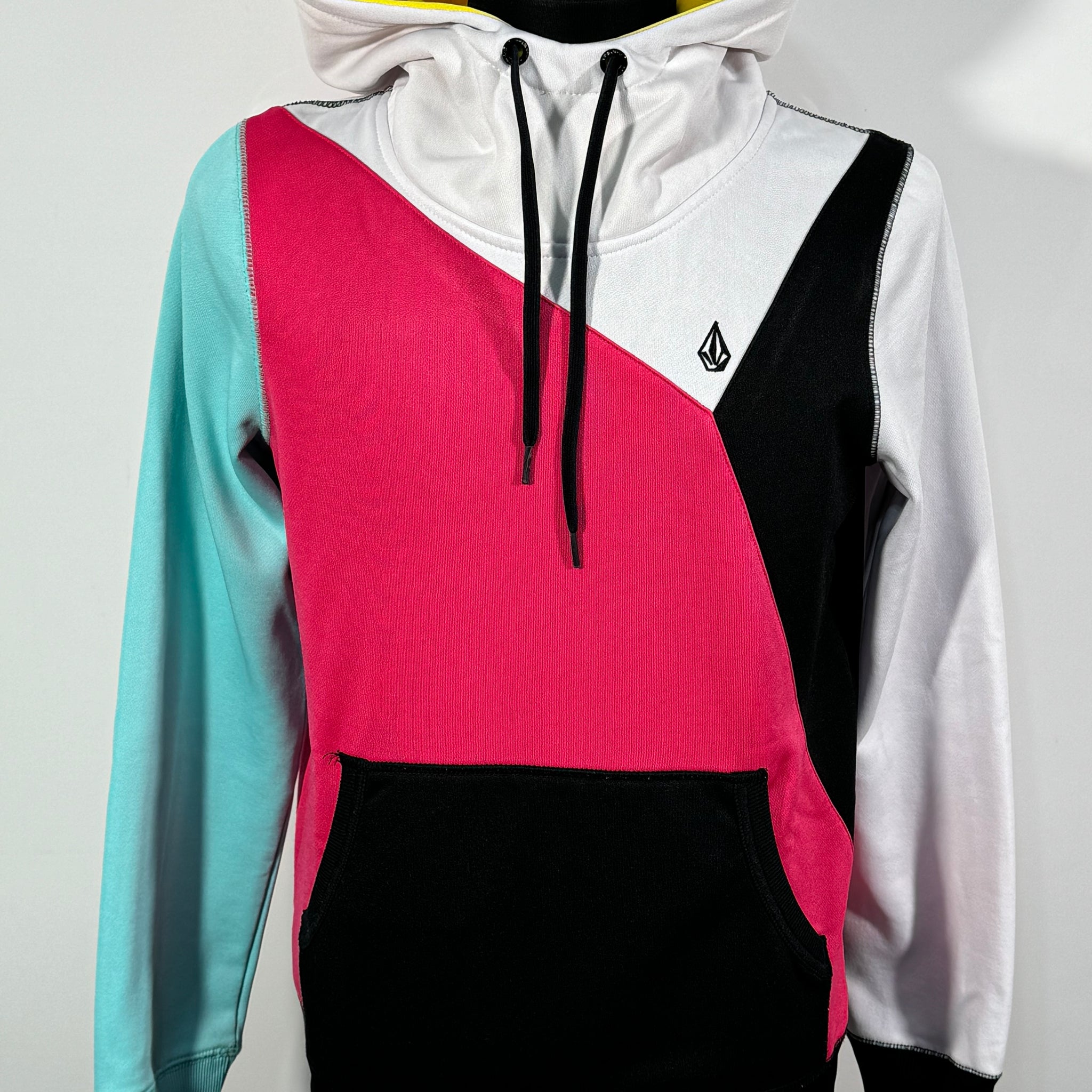 Hanorac Volcom marimea XS dama