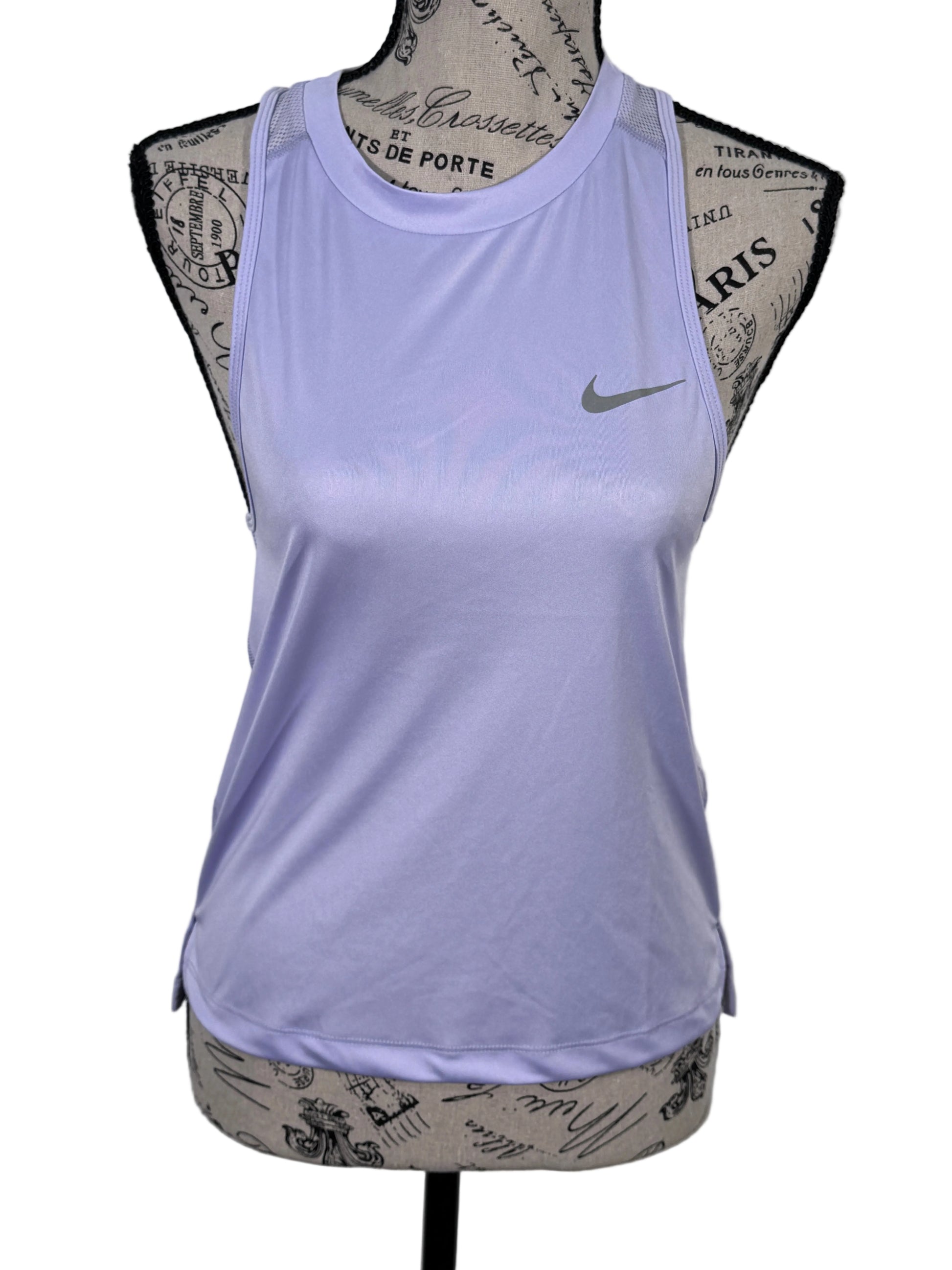 Maiou Nike Dri-Fit marimea XS dama