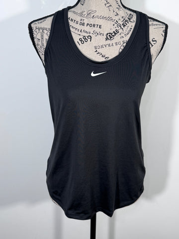 Maiou Nike Dri-Fit marimea M dama