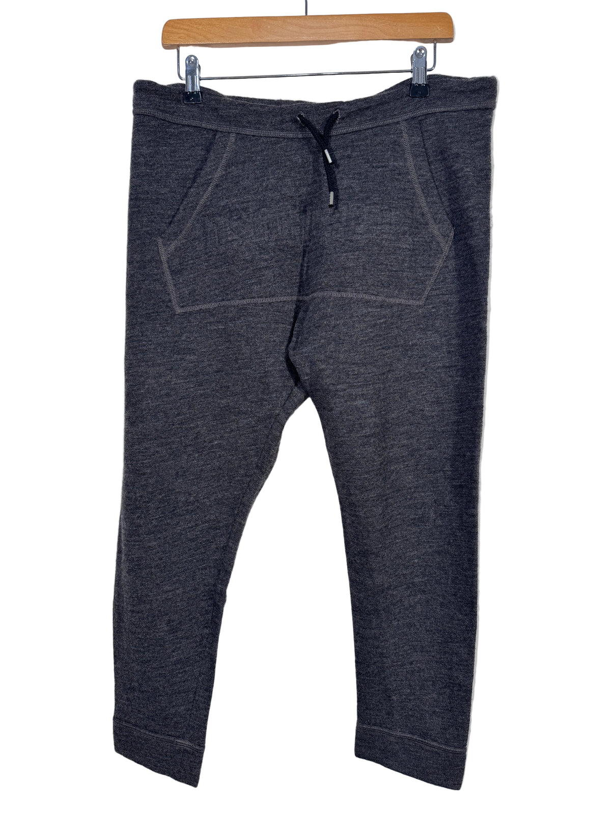 Pantaloni Dsquared2 57% lana marimea M barbat