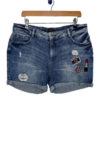 Pantaloni scurți de blugi Clockhouse marimea 42 L dama