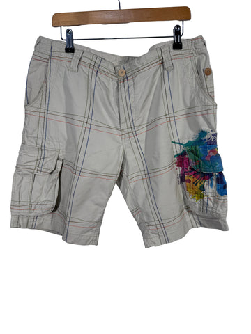 Pantaloni scurti Desigual marimea XL barbat