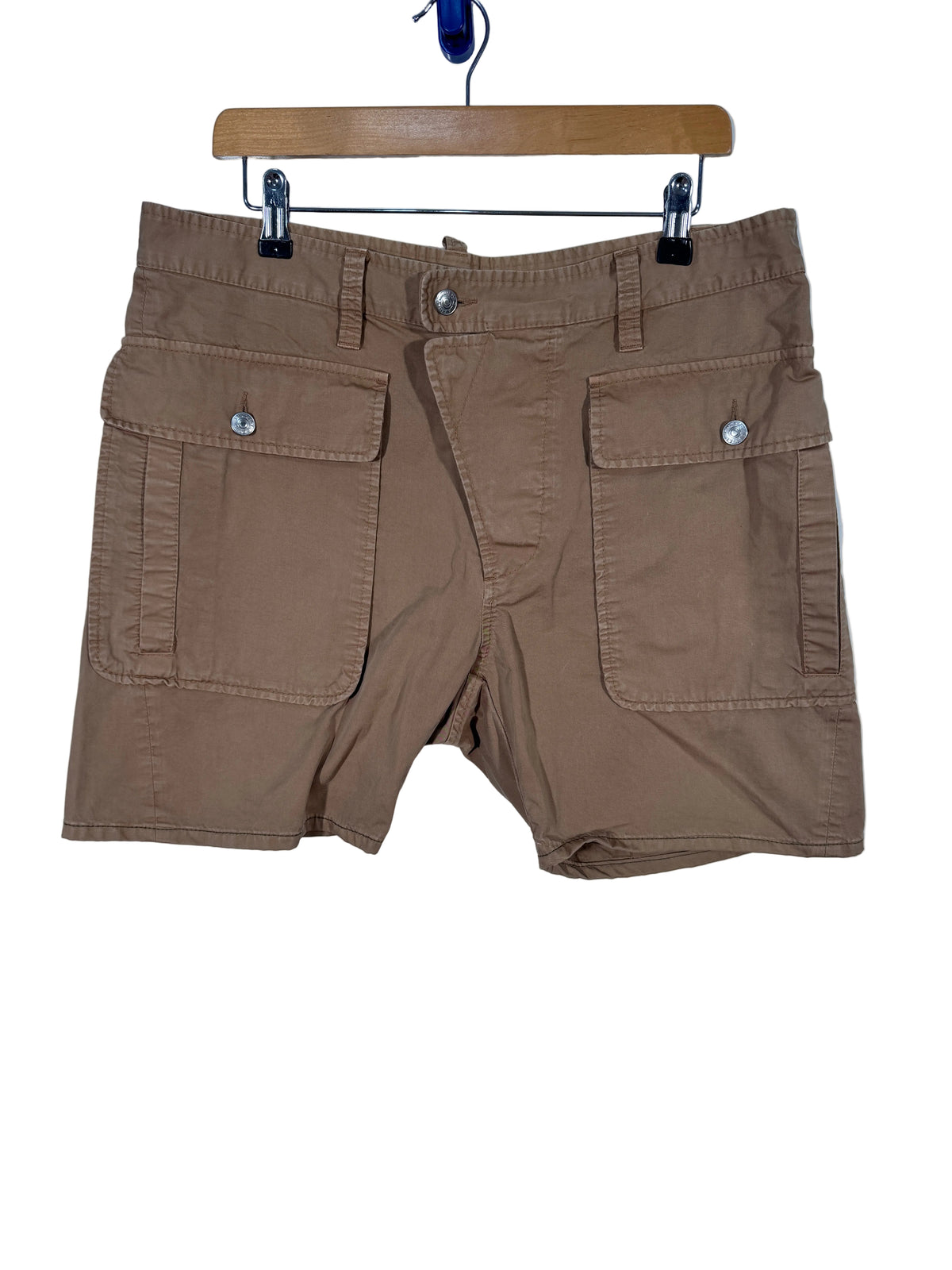 Pantaloni scurti Dsquared2 marimea 48 barbat