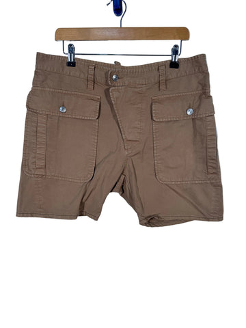 Pantaloni scurti Dsquared2 marimea 48 barbat