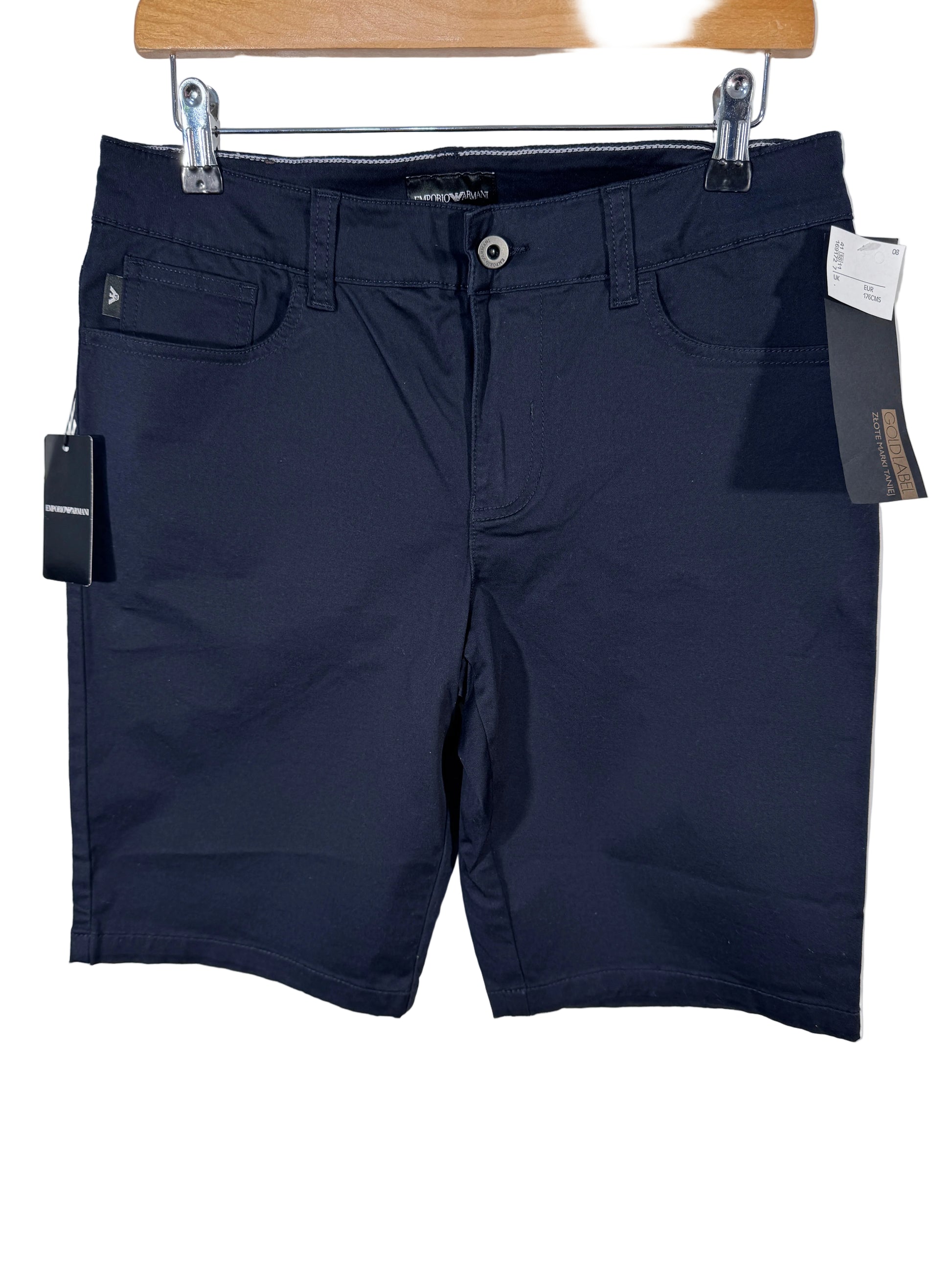 Pantaloni scurti Emporio Armani marimea 16 ani sau S barbat