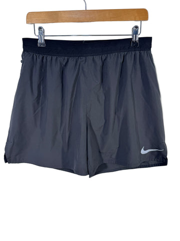 Pantaloni scurti Nike Dri-Fit marimea L barbat