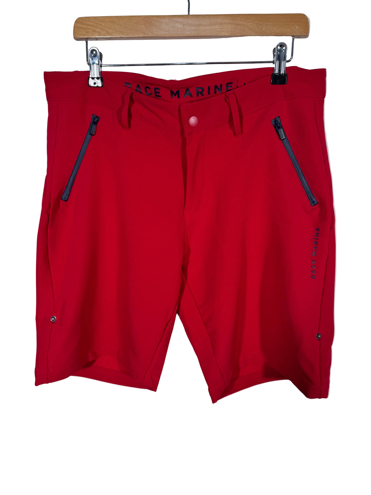 Pantaloni scurti Race Marine marimea L dama