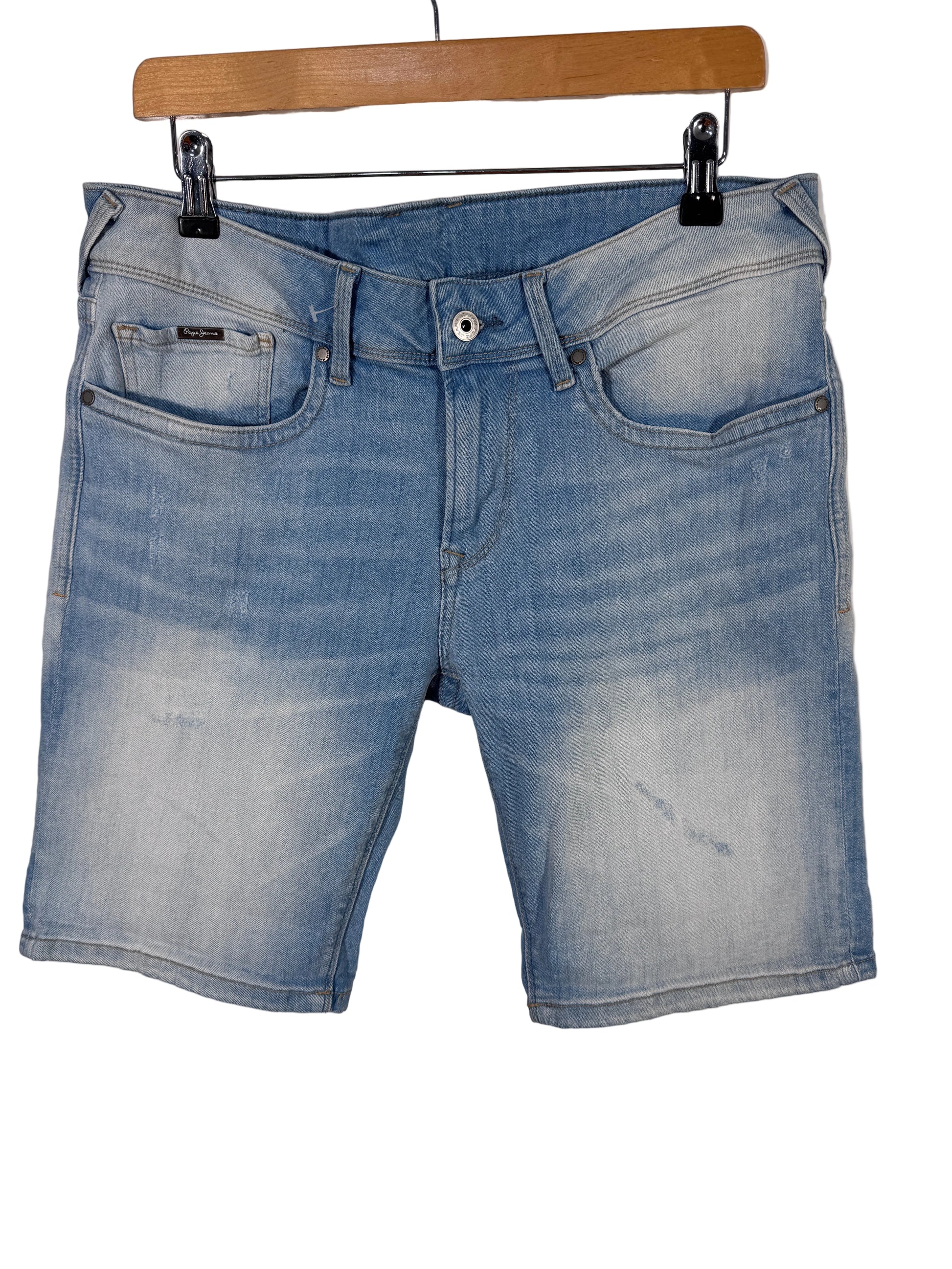 Pantaloni scurti de blugi marimea W32 barbat