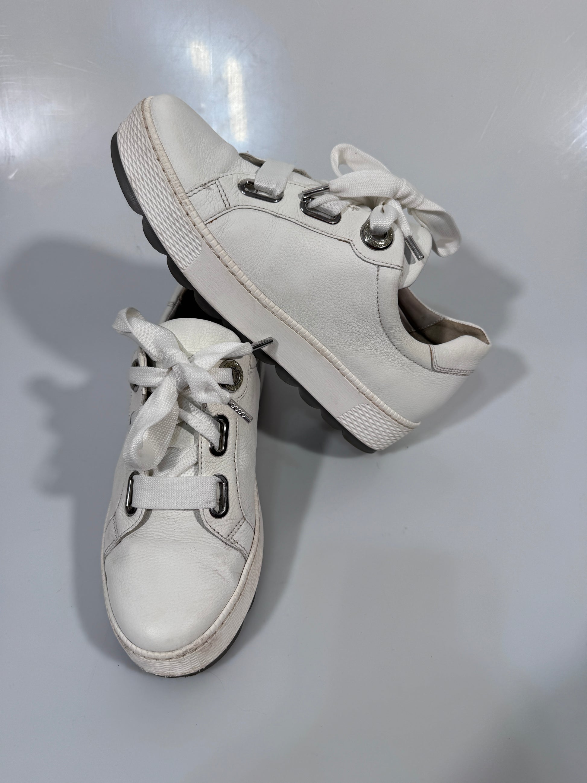 Sneakers Gabor 100% piele naturală marimea 39-40 dama