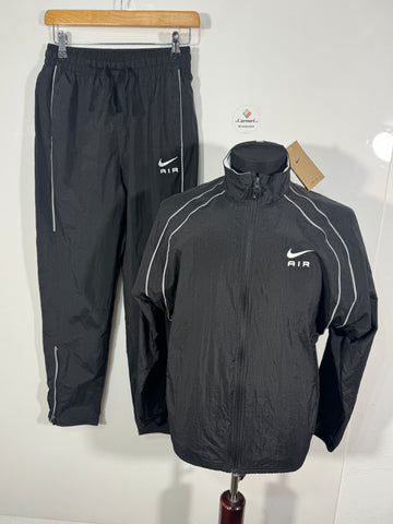 Trening Nike Air marimea 158-170 XL Youth (adolescenti)unisex 2 colors disposable kaki și negru