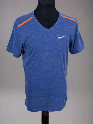 Tricou Nike Dri-Fit mărimea S barbat